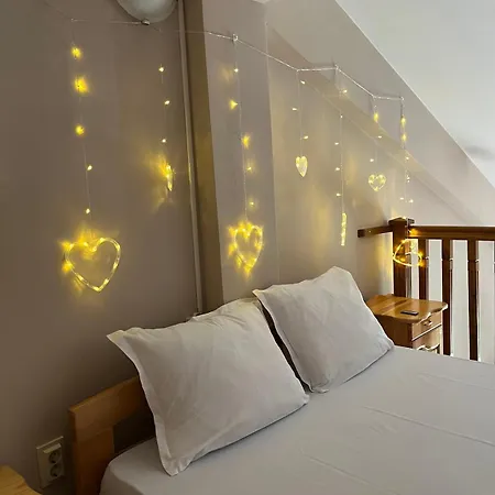 Veselina Loft 希萨里亚